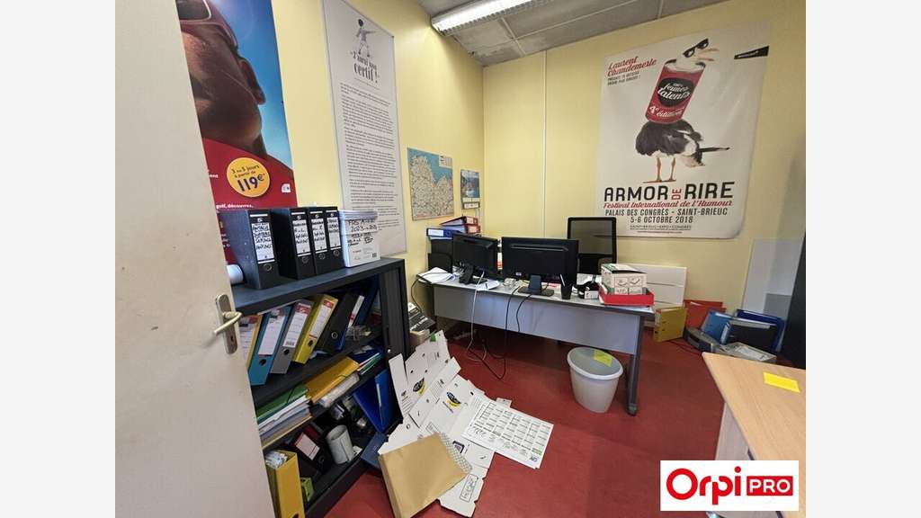 SAINT-BRIEUC - BUREAU à vendre