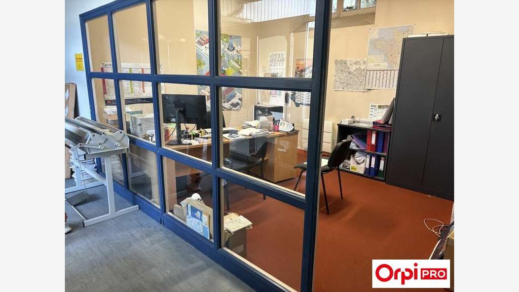 SAINT-BRIEUC - BUREAU à vendre