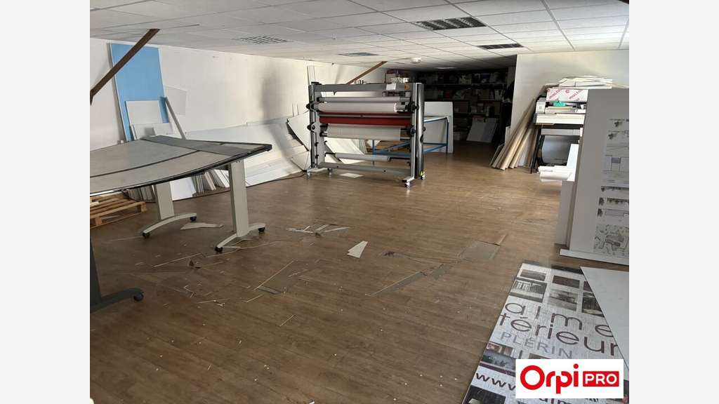 SAINT-BRIEUC - BUREAU à vendre