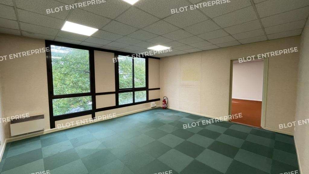 A vendre plateau de bureaux 414m² à Saint Nazaire