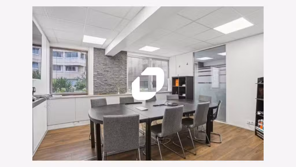 Vente Bureaux 593m² Suresnes