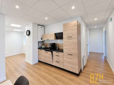 Bureaux rénovés de 145m² à vendre à Vannes Est