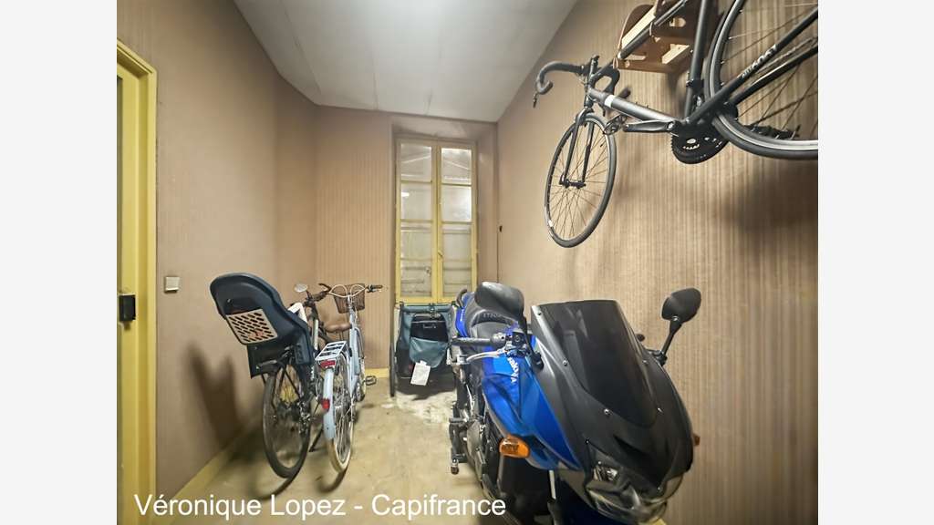 Exclusivité, Villeneuve sur Lot, local à usage de 