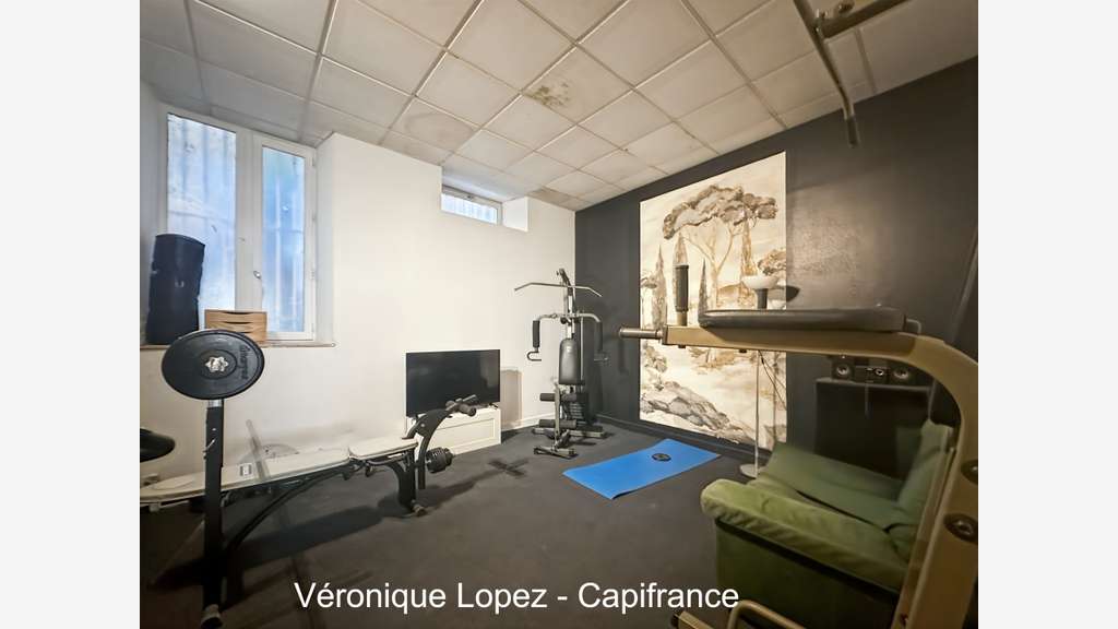 Exclusivité, Villeneuve sur Lot, local à usage de 