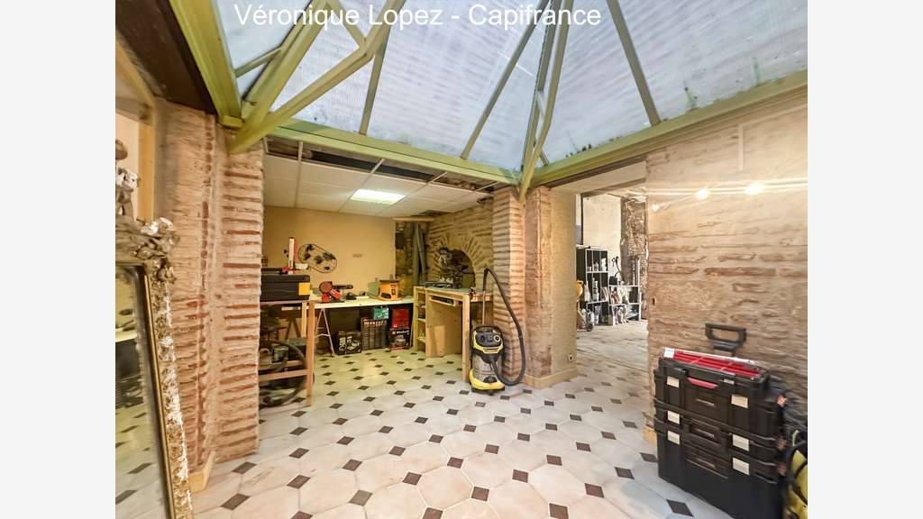 Exclusivité, Villeneuve sur Lot, local à usage de 