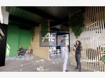 Bureaux 356m² R+1 à vendre à Saint Nazaire