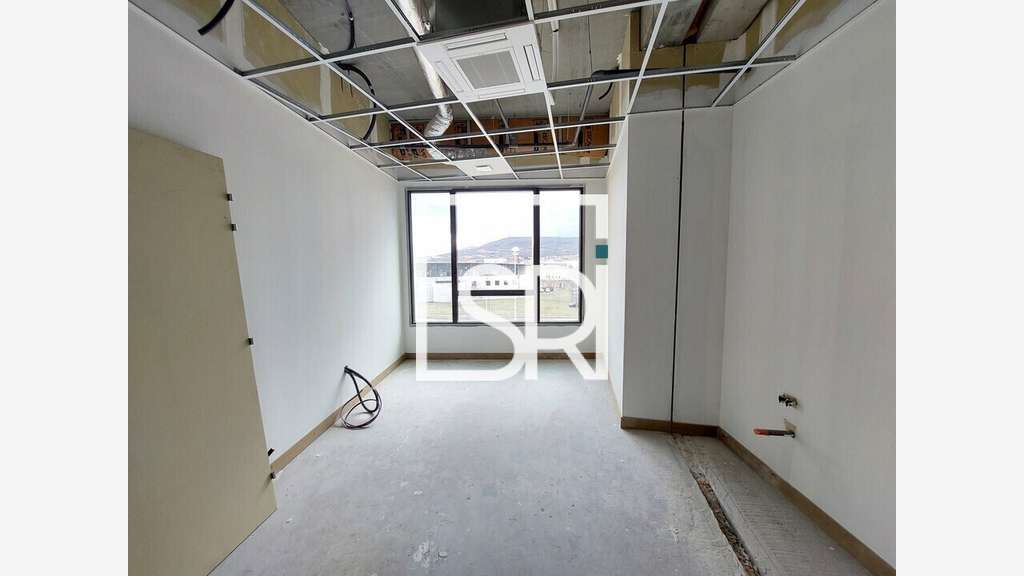 Bureaux R+3 à vendre à Clermont Ferrand La Pardieu