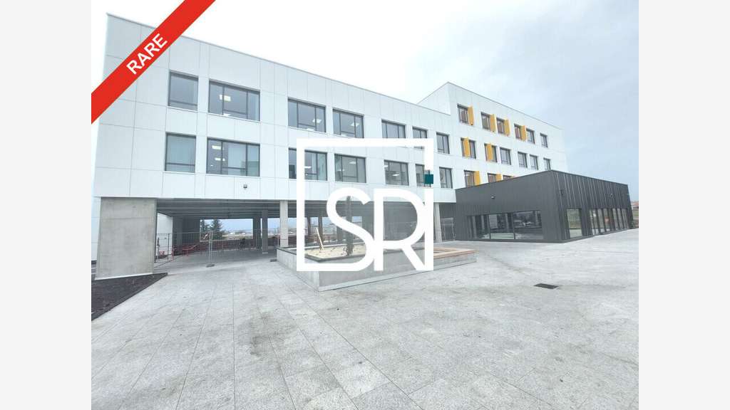 Bureaux R+3 à vendre à Clermont Ferrand La Pardieu