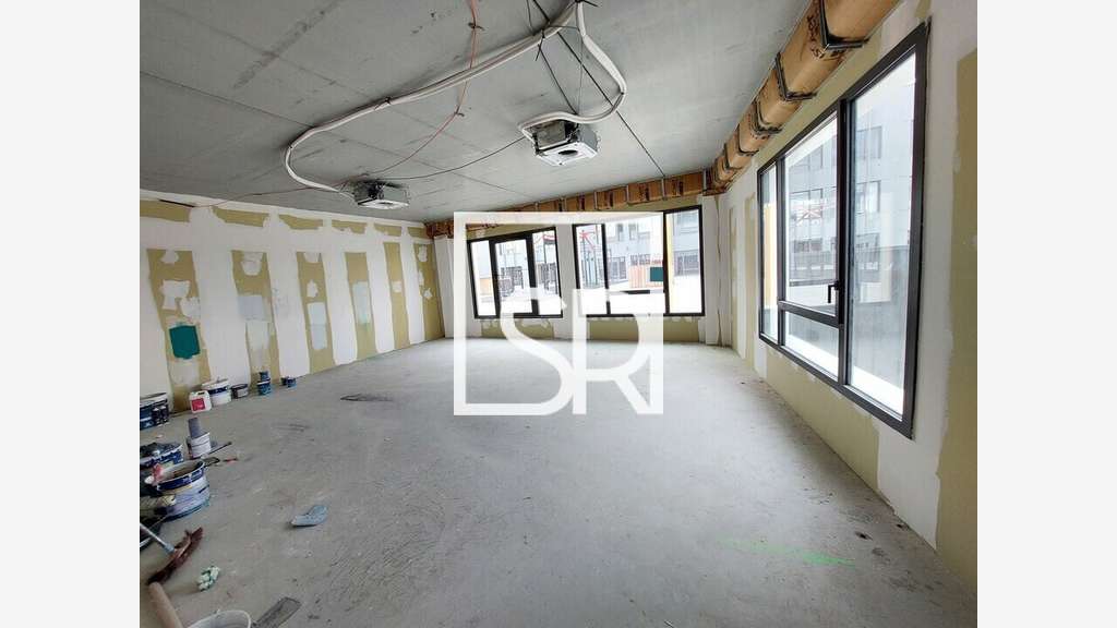 Bureaux R+3 à vendre à Clermont Ferrand La Pardieu