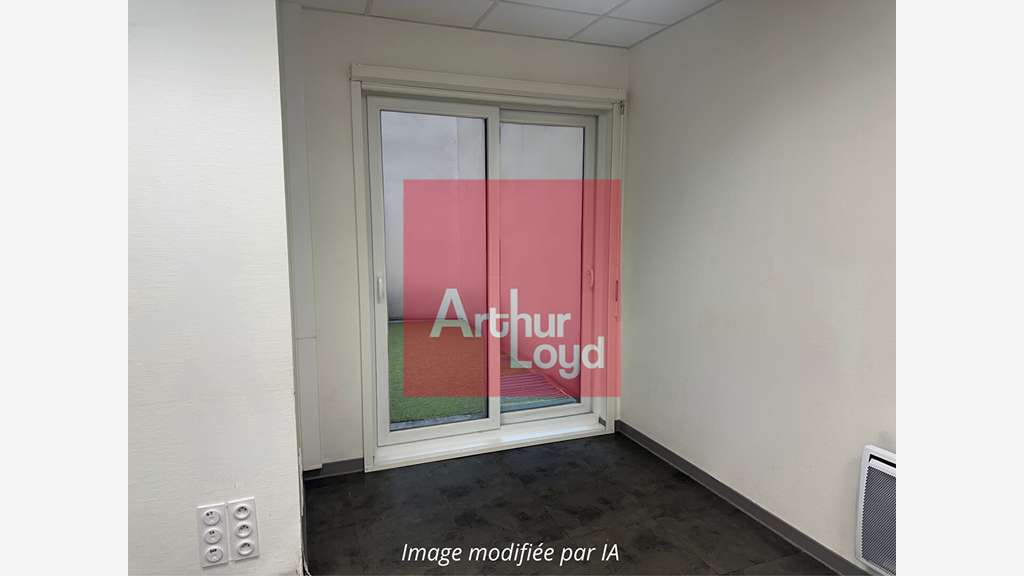 AV plateau de bureaux 145m² avec patio à Agen