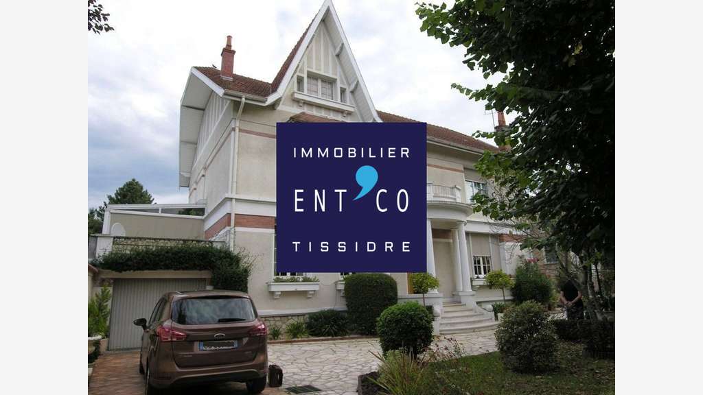 Bureaux Spacieux et Modernes - Idéal pour Votre En