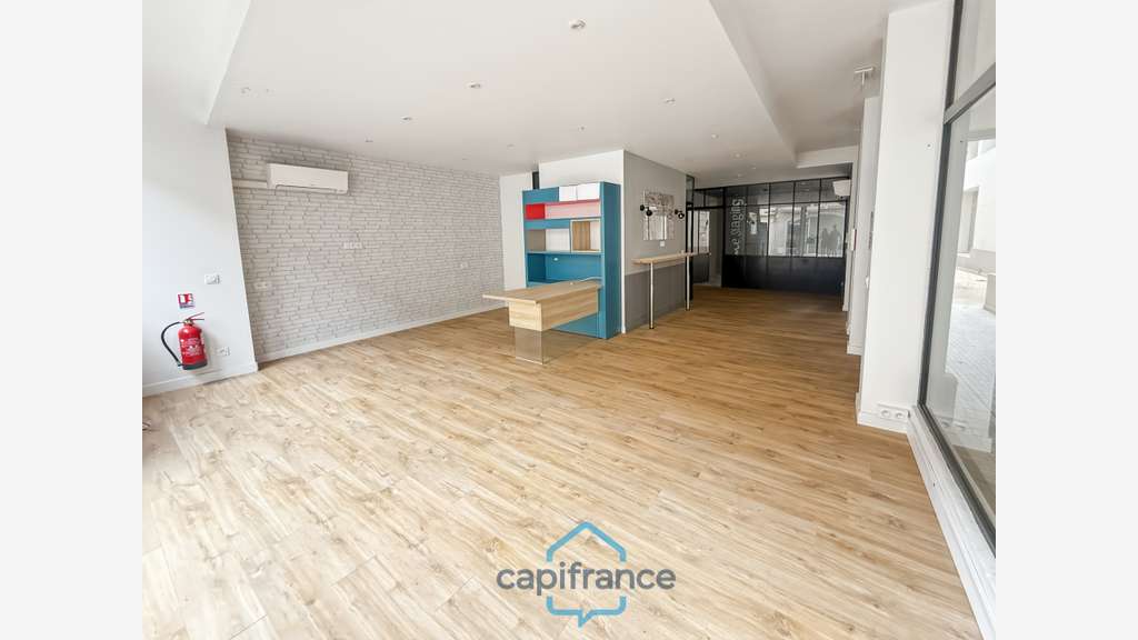 Bureaux 72m² à vendre à Aire-sur-l'Adour