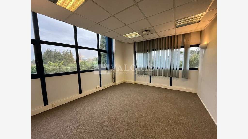 Bureaux 183m² RDC à vendre à Aix-en-Provence