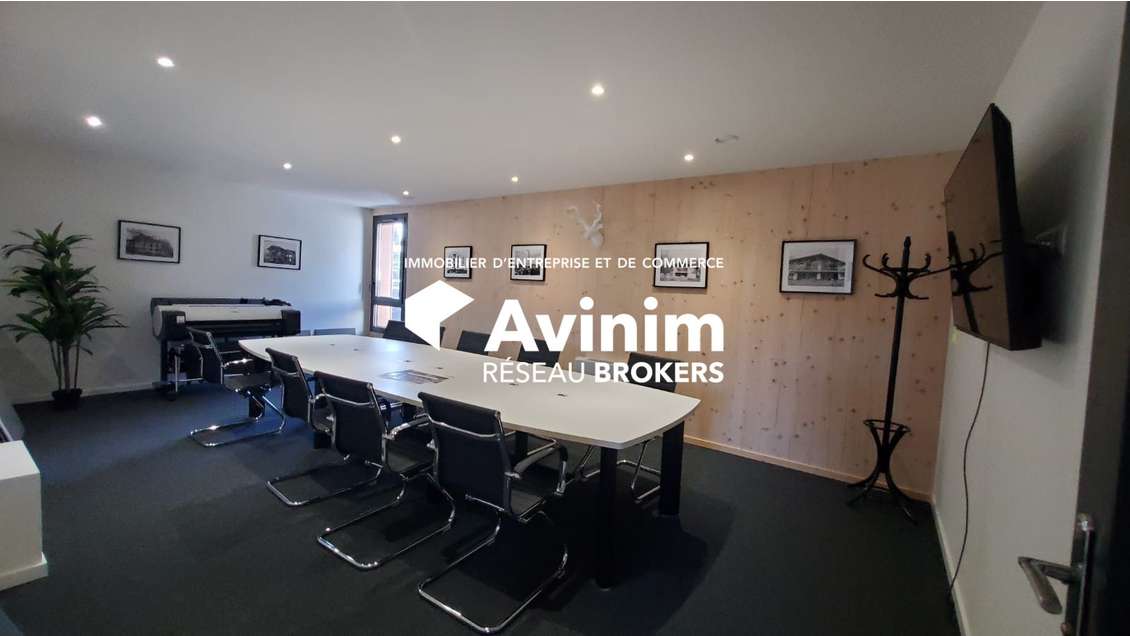 À VENDRE – Bureaux de standing – Axe Annecy / Genè