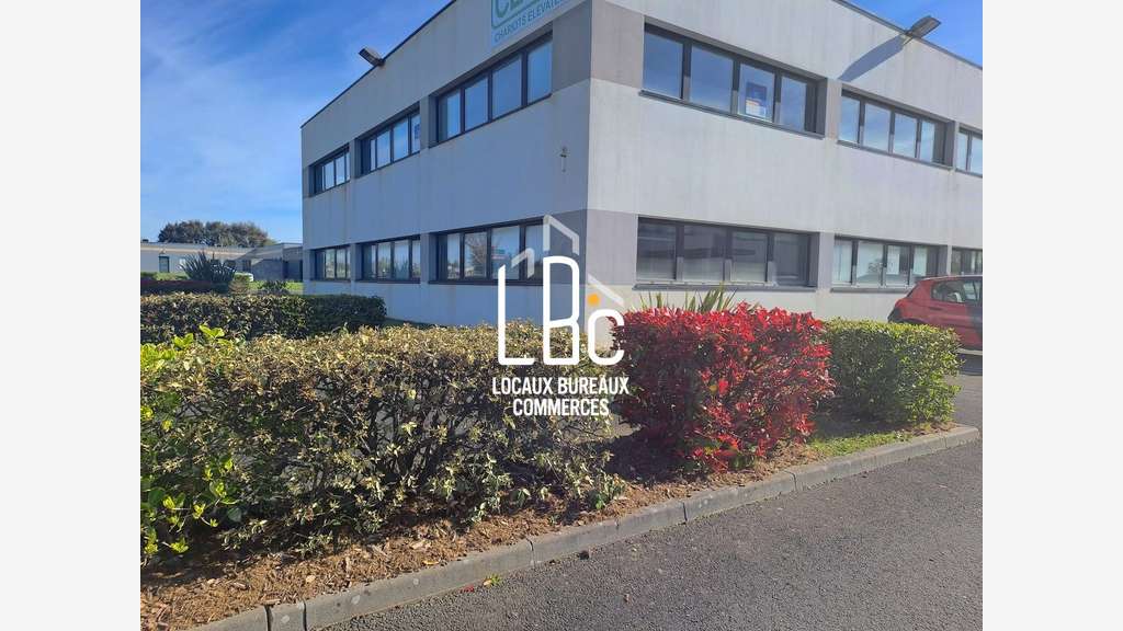 Plateau de bureaux 1143m² à vendre à Ancenis
