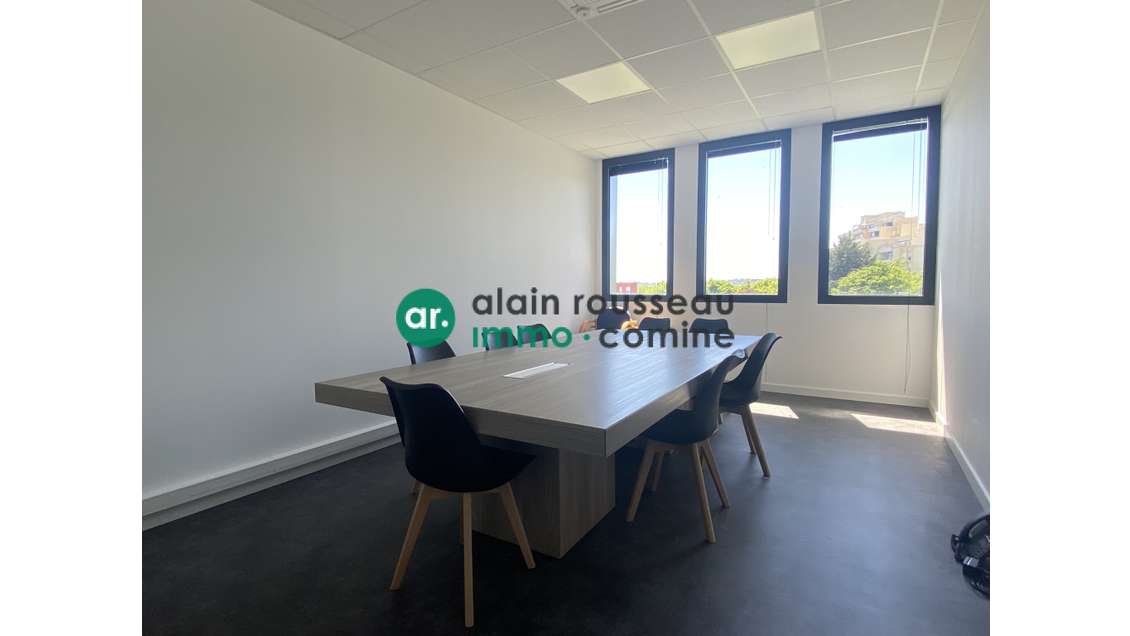 A vendre bureaux 289m² secteur d'Orgemont à Angers
