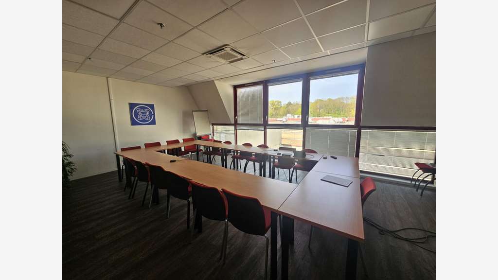 Bureaux 822m² à vendre à Angers Grand Maine