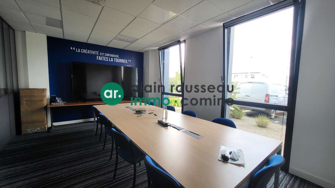 Vente bureaux 540m² en 1ere couronne à Beaucouzé