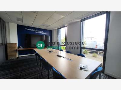 Vente bureaux 540m² en 1ere couronne à Beaucouzé
