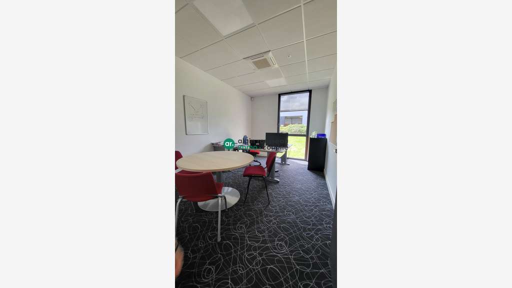Vente bureaux 540m² en 1ere couronne à Beaucouzé