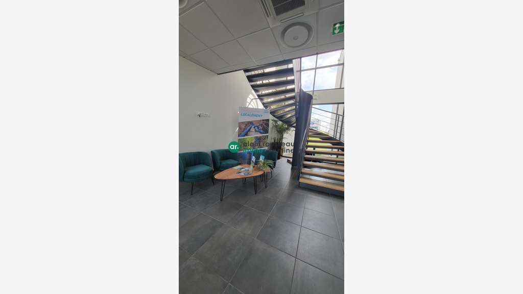 Vente bureaux 540m² en 1ere couronne à Beaucouzé