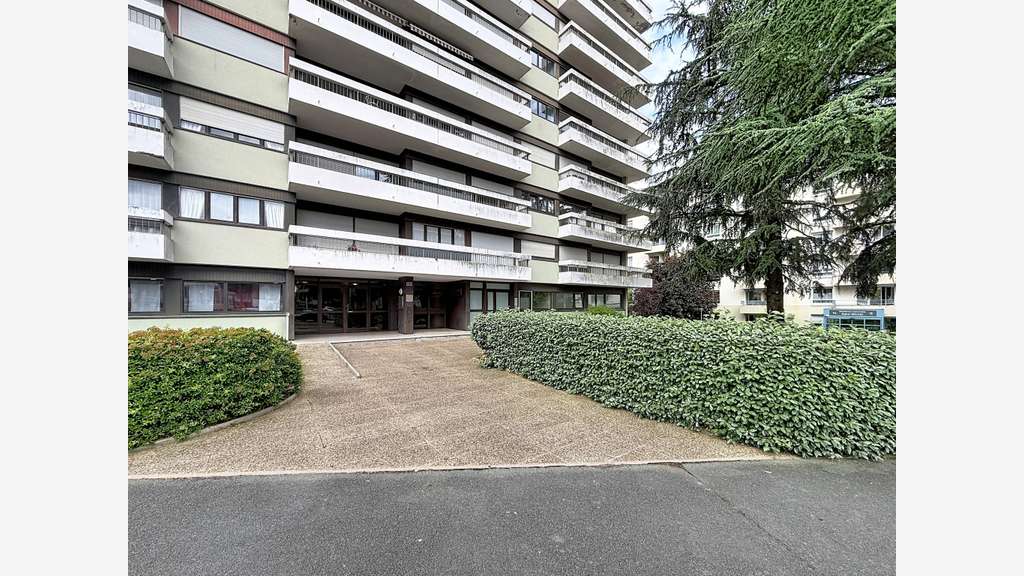 Vente local professionnel 24m² à Angers