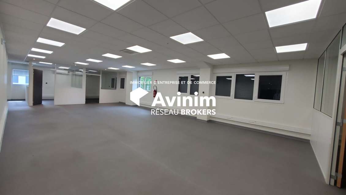 Bâtiments indépendants de bureaux à vendre - Te
