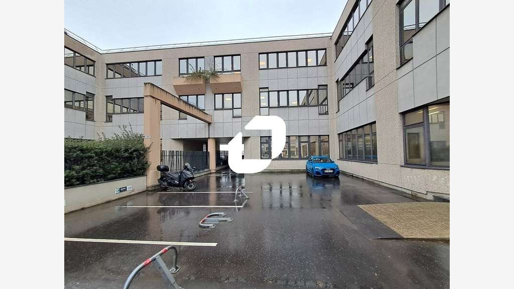 Vente Bureaux 326m² Arcueil