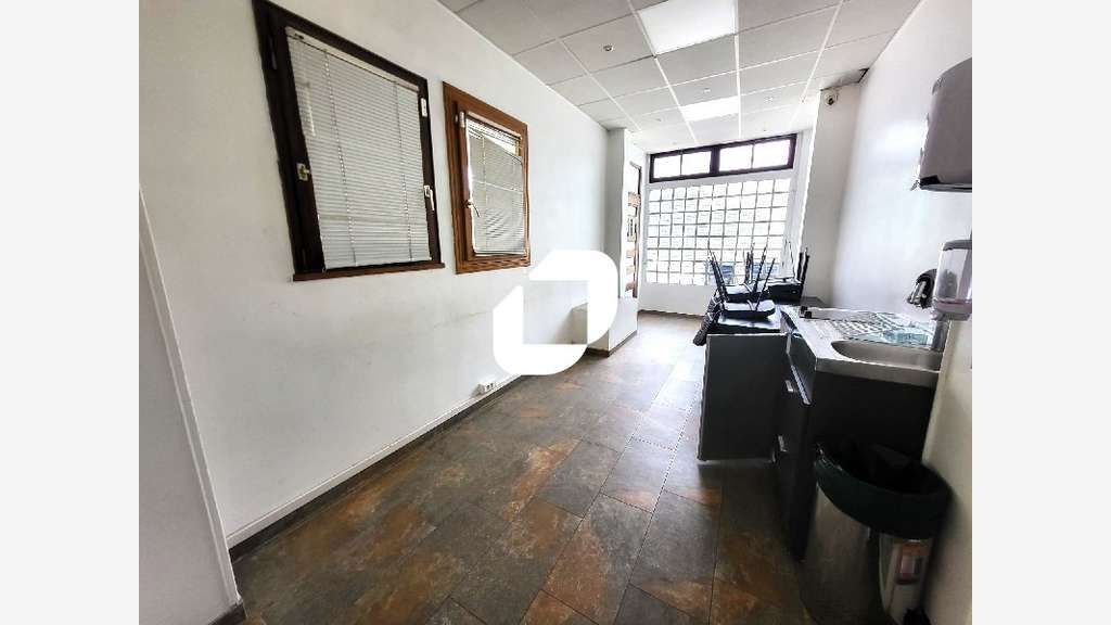 Vente Bureaux 55m² Arcueil