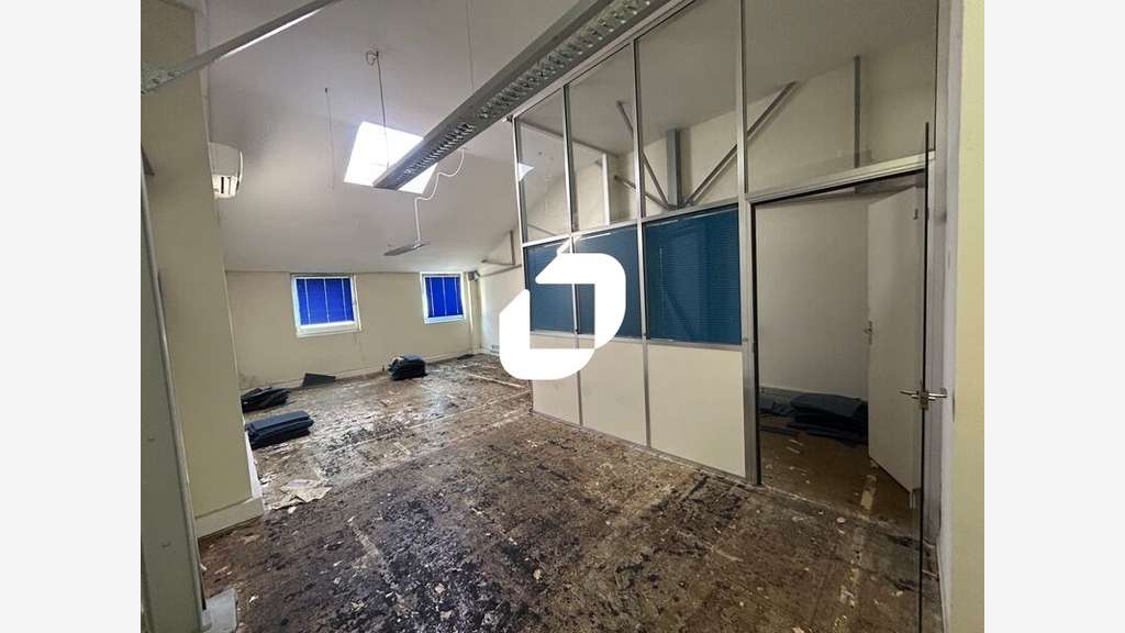 Vente Bureaux 850m² Argenteuil