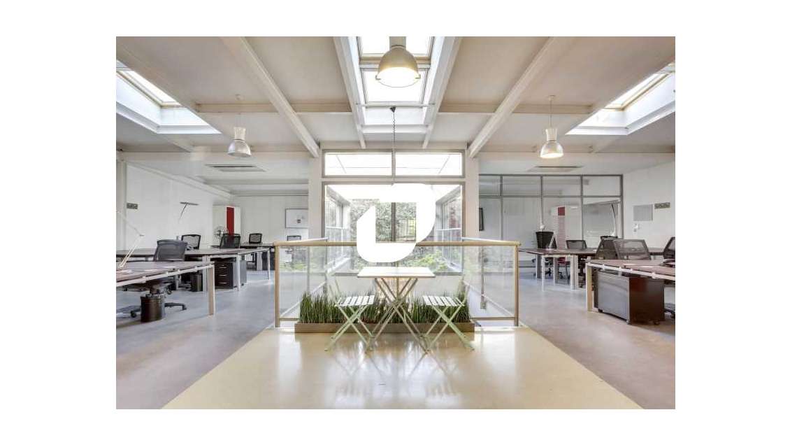 Vente Bureaux 416m² Asnieres sur seine