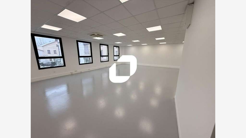 Vente Bureaux 765m² Asnieres sur seine