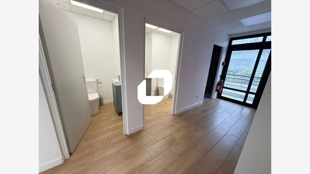 Vente Bureaux 765m² Asnieres sur seine