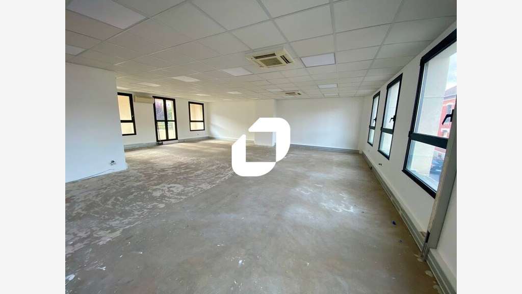 Vente Bureaux 765m² Asnieres sur seine