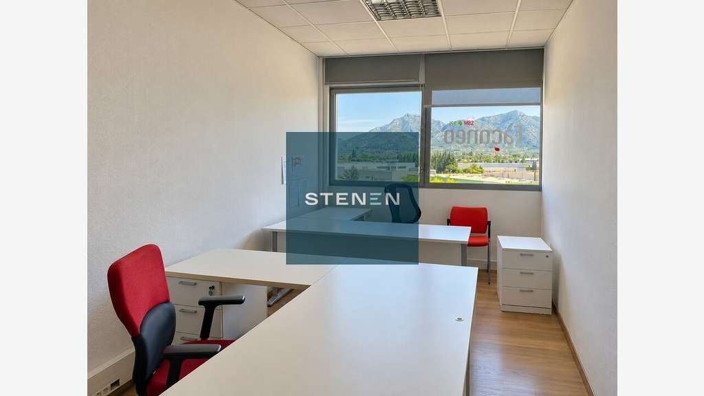 A vendre bureaux 460m² à Aubagne