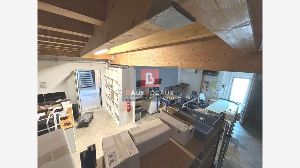 Bureaux 410m² à vendre à Avignon ZFU