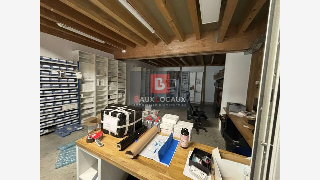 Bureaux 410m² à vendre à Avignon ZFU