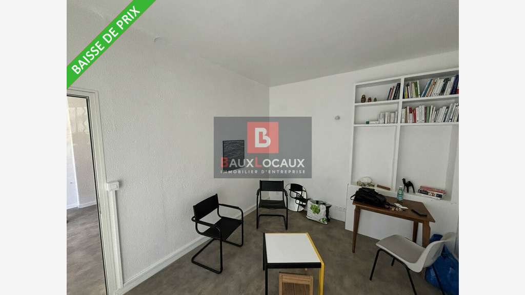 A vendre local commercial 68m² empl N°1 Avignon