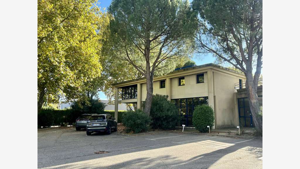 AVIGNON - BUREAUX à vendre