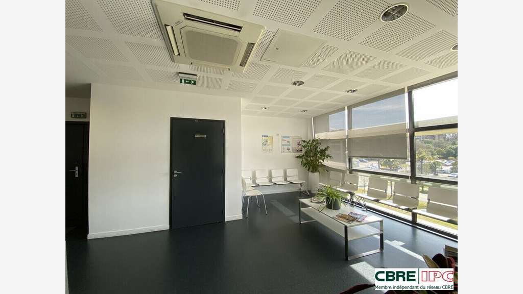 Vente bureaux 245m² R+2 à Bayonne