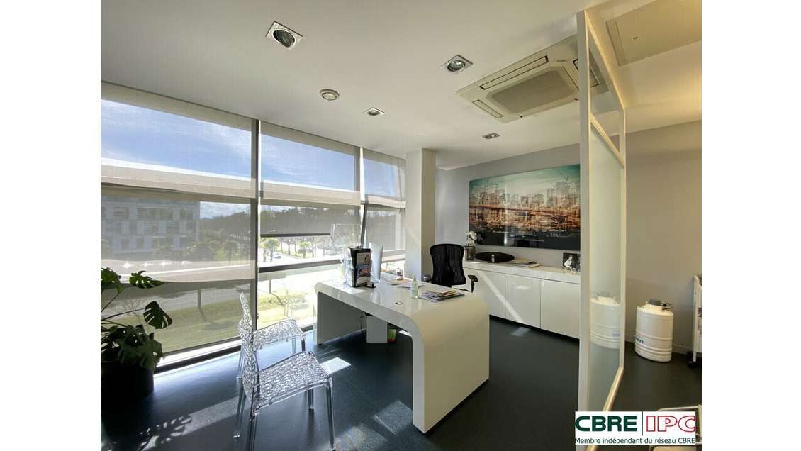 Vente bureaux 245m² R+2 à Bayonne