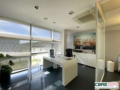 Vente bureaux 245m² R+2 à Bayonne