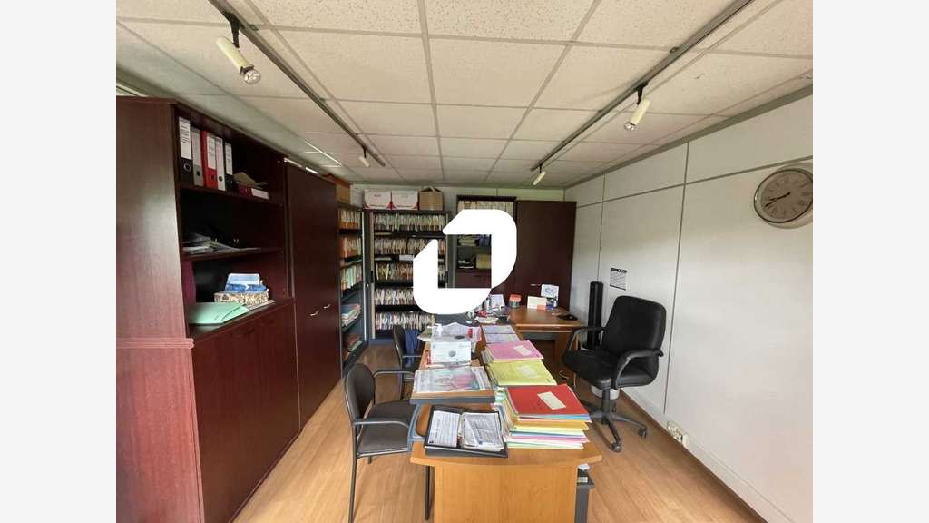 Vente Bureaux 135m² Boissy saint leger