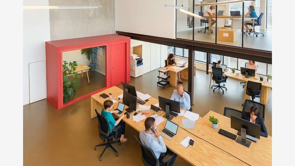Vente bureaux ERP 355m² à Bordeaux Bassins à Flot
