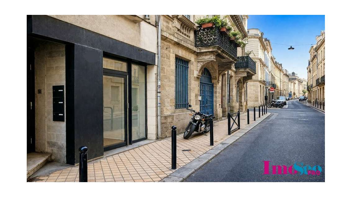 AV local commercial 100m² à Bordeaux  Saint Michel