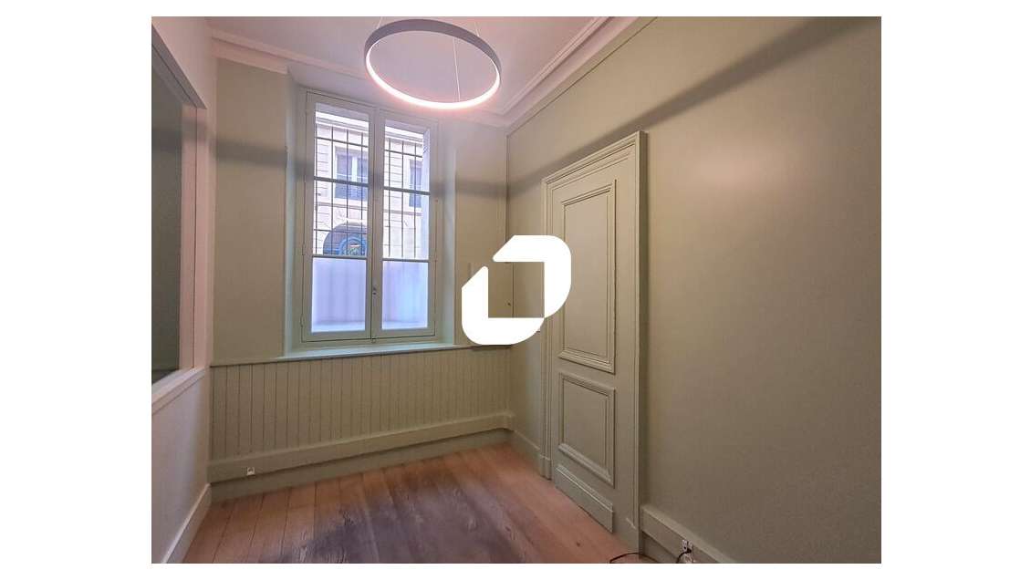 Vente Bureaux 86m² Bordeaux