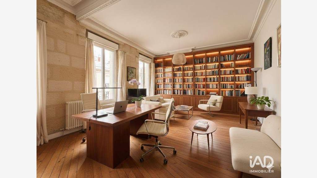 Bureau à Bordeaux