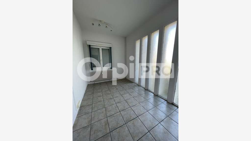 Vente bureaux 253m² divisibles à Bourg-en-Bresse