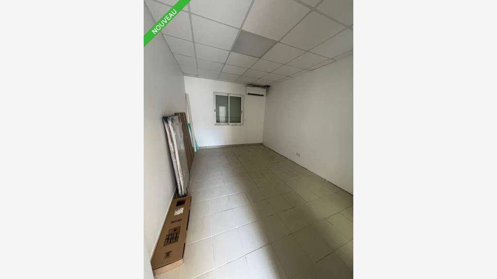 Bureaux de 78m² à vendre à Bourg les Valence
