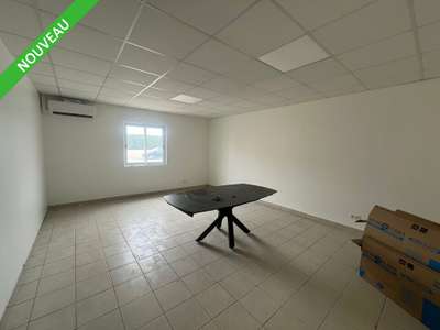 Bureaux de 78m² à vendre à Bourg les Valence